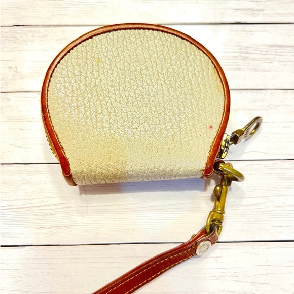 Dooney & Bourke Big Duck Leather Wallet - Picture 3 of 4